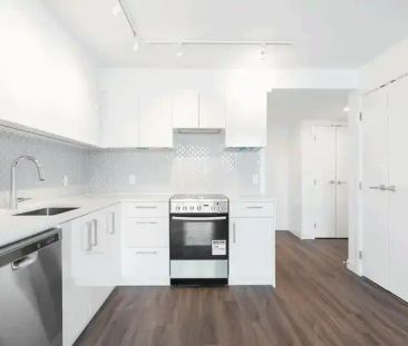 M28 Charlie | 212 East 28th Ave, Vancouver - Photo 1