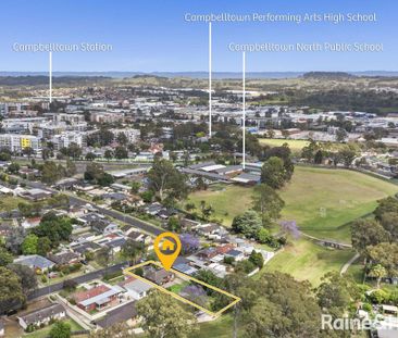 FOUR BEDROOM FAMILY HOME IN PRIME LOCATION - Photo 2