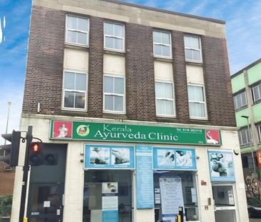 Studio to rent - Photo 1