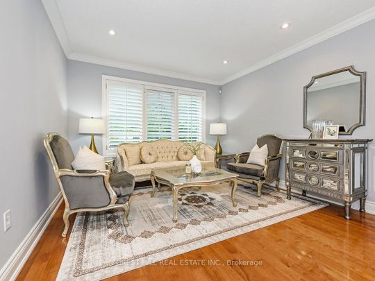 For Lease - 1575 Samuelson Circle, Mississauga, Ontario - Photo 1