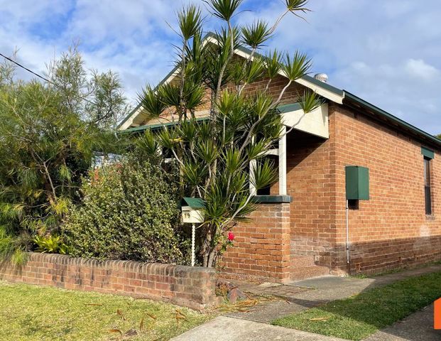 19 Barford Street, Speers Point NSW 2284 - Photo 1