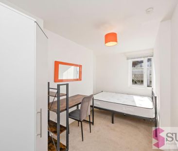 4 bedroom apartment to rent - Photo 5