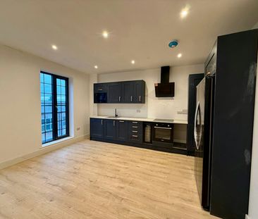 Flat to rent on - Photo 4