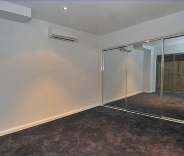1/2H Gilmour Street, Coburg VIC 3058 - Photo 6