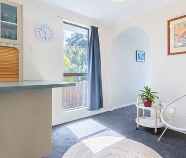 BEACHSIDE LIVING AT ITS BEST: - Photo 2