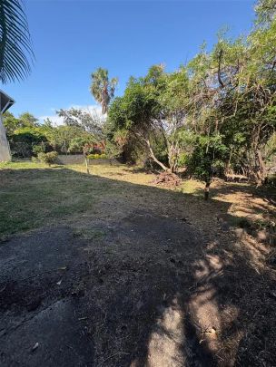 Location maison 4 pièces - 106.22m² à Saint pierre (97410) - Photo 1