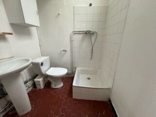 Appartement 1 pièces 35m2 MARSEILLE 1ER 435 euros - Photo 4