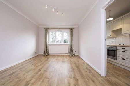 Collingwood Place, Walton-on-thames, KT12 - Photo 4