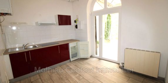 Ecusson, Location appartement 1 pièce 28 m² - Photo 2