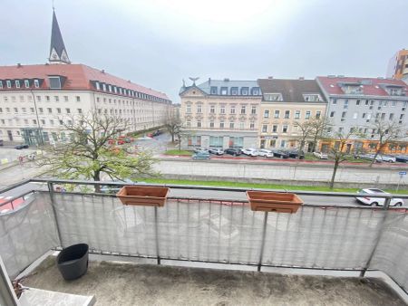 GEPFLEGTE 3 ZIMMERWOHNUNG MIT BALKON - NÄHE HERZ JESU KIRCHE" - Photo 3