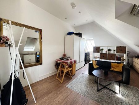 Studio to rent - Photo 3