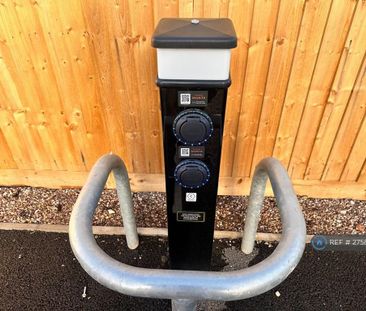 2 bedroom flat to rent - Photo 5