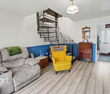 2 bedroom end of terrace house to rent - Photo 1