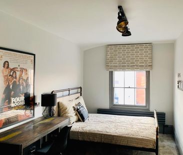 4 Bed Student Accommodation - Photo 2