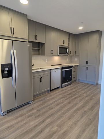 3211, 350 Livingston Common NE - 1 - Photo 2