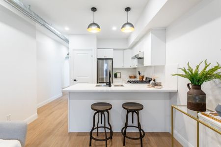 For Lease - 115 Catharine Street Unit# 1, Hamilton, Ontario - Photo 5