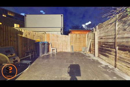 3 Bed Maisonette, North Gardens, SW19 - Photo 3