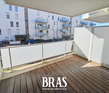 Location Appartement 2 pièces 47m² VANNES 56000 - Photo 4