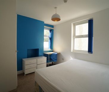 11 College Road - Photo 2