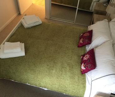 1 Bed Flat, Hamilton Drive, G12 - Photo 5