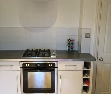 1 Bed Flat, Lidgett Lane, LS8 - Photo 4