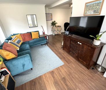 Blackmoor Court, Alwoodley, Leeds - Photo 5