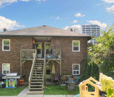 For Lease - 162 Millwood Road, Toronto, Ontario - Photo 6