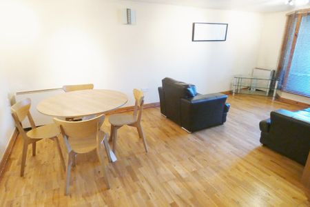 19 St Marks Road, Preston - Photo 2