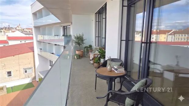 Pronájem bytu 2+kk, 70 m - Fotografie 1