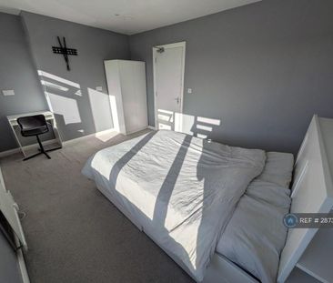 1 bedroom in a house share to rent - Photo 6