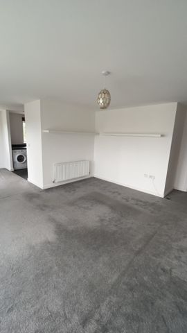Spacious 1 bedroom flat in Barking Riverside for rent ( With a large balcony) - Photo 3