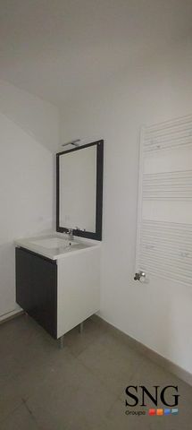 T2 AVEC BALCON + 2 PARKINGS - Photo 2