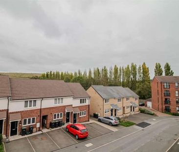 Renshaw Drive, Gedling, Nottingham, NG4 - Photo 2