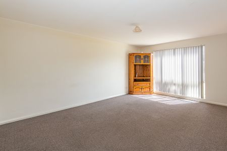 6 Suzanne Way, Broulee NSW - Photo 5