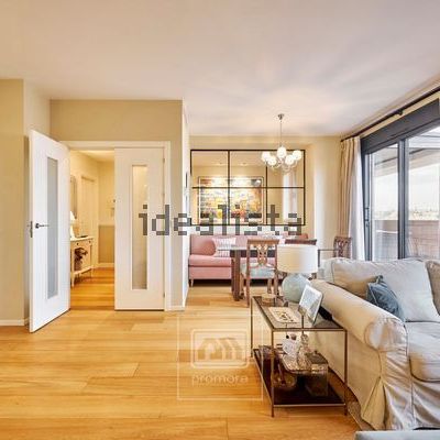 Alquiler de ático en Encinar de los Reyes - Photo 1