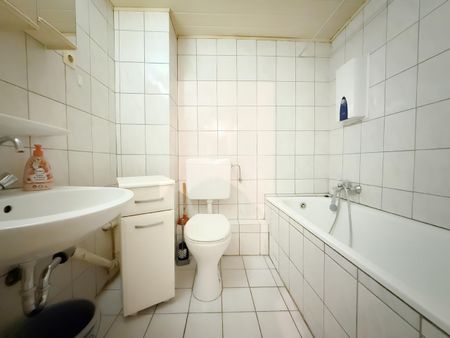 MÖBLIERTE 4-ZIMMERWOHNUNG IN ALTBAU ZU MIETEN! - Foto 5