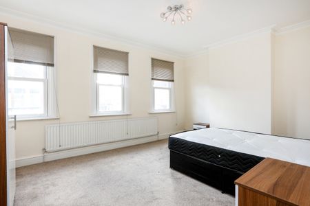 4 bedroom terraced house to rent - Photo 2