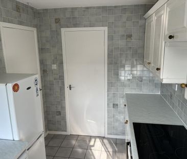 2 bedroom maisonette to rent - Photo 5