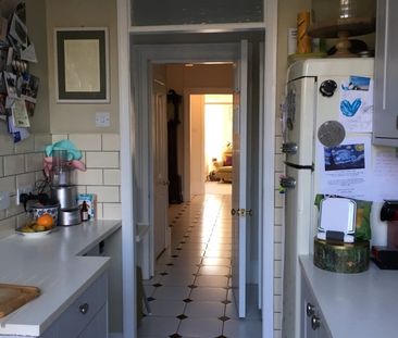 2 Bed Flat, Lorna Road, BN3 - Photo 6