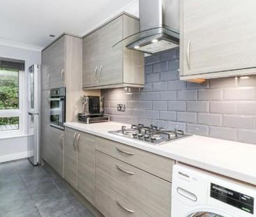 2 bedroom apartment to rent - Photo 4