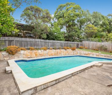 Stunning Family Home with Pool - Photo 6