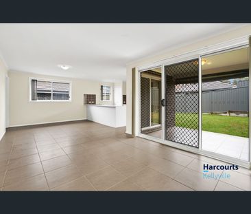 8 Marine Way, Jordan Springs, NSW 2747 - Photo 2