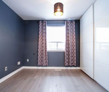 For Lease - 1601 Sandgate Crescent Unit# Main, Mississauga, Ontario - Photo 6