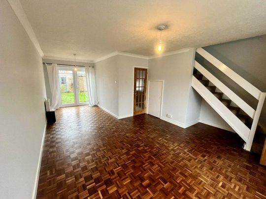 2 bedroom terraced house to rent - Photo 1