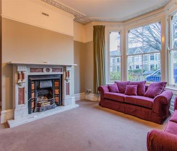 3 bedroom terraced house to rent - Photo 3
