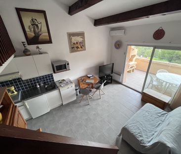 Location Appartement 2 pièces 32m² BANDOL 83150 - Photo 2