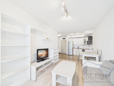 Dwa pokoje z garażem na strzeżonym osiedlu - Photo 2