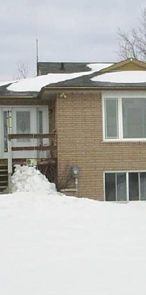 122 White Spruce Cres - Photo 2