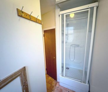 Studio to rent - Photo 6