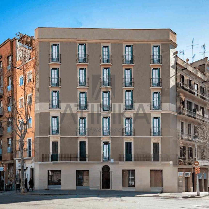 Apartamento en alquiler temporal junto a la Plaça de Gaudí, Barcelona - Photo 1